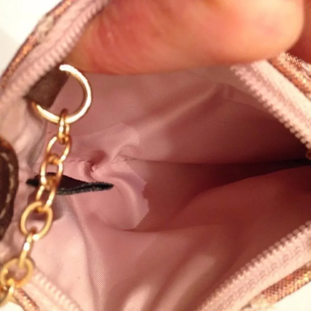 NFS COACH ASHLEY PINK KEYCHAIN COIN Pouch bag